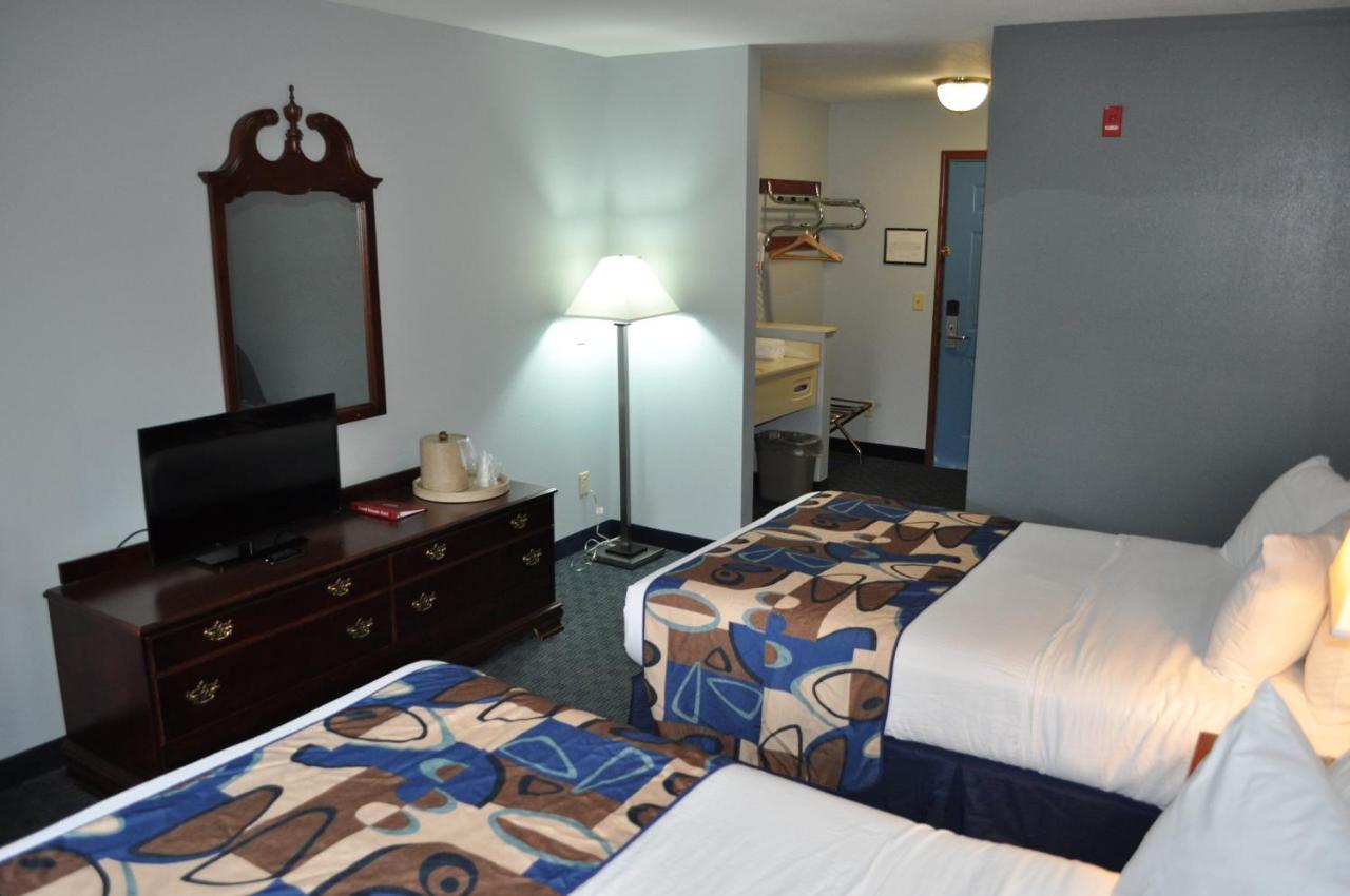 Grand Islander Hotel Put-in-Bay Buitenkant foto